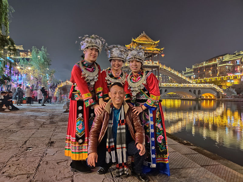 潤東方環(huán)?？照{(diào)團(tuán)隊(duì)出游.jpg